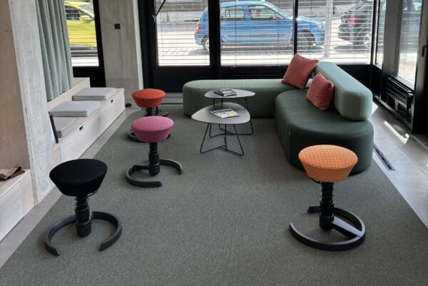 Aeris Swopper Microfibre 12 aeris swopper meeting stuhl ergonomie ergopoint